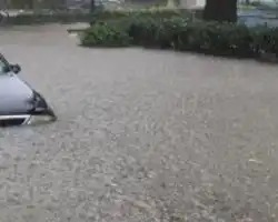 COSA SIGNIFICA SOGNARE DI VEDERE UN'ALLUVIONE COSA SIGNIFICA SOGNARE DI VEDERE UN'ALLUVIONE